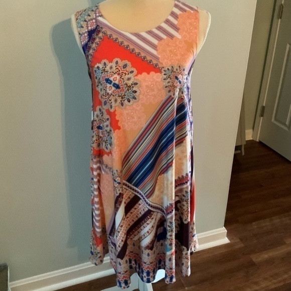 Isle by Melis Kozan Sleeveless Boho Dress Mixed Print Design NWT Sz XS - Picture 2 of 10
